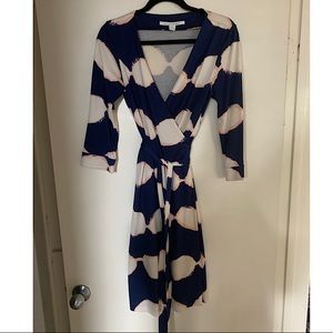 Diane Von FURSTENBERG Wrap Dress